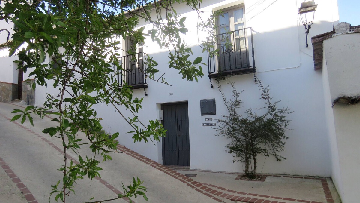 Montejaque Villa | Stunning Village House with Plunge Pool, Air Conditioning & Walled Garden