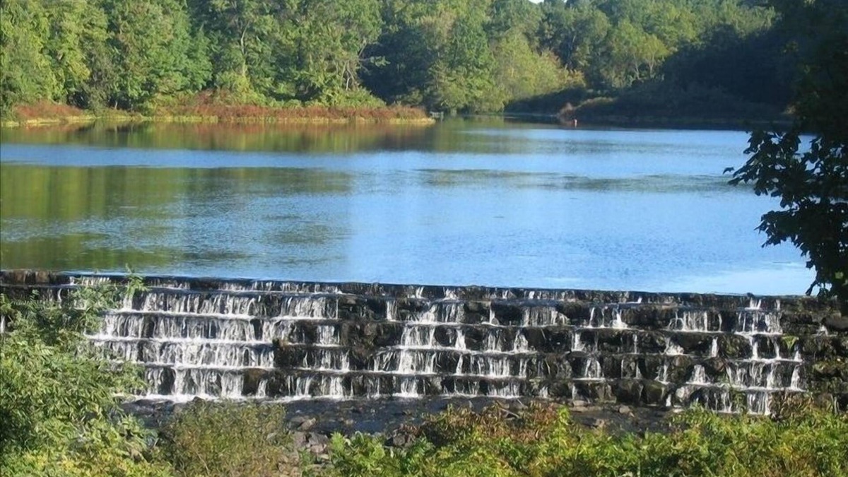 Westport House | Stunning Waterfall View - 5 Bedroom