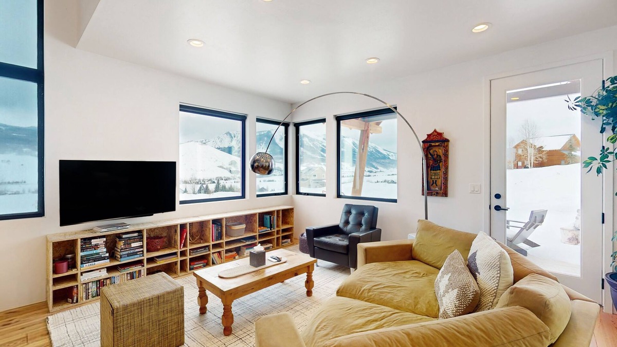 Crested Butte South House | Stunningly situated home with gorgeous mountain views & firepit