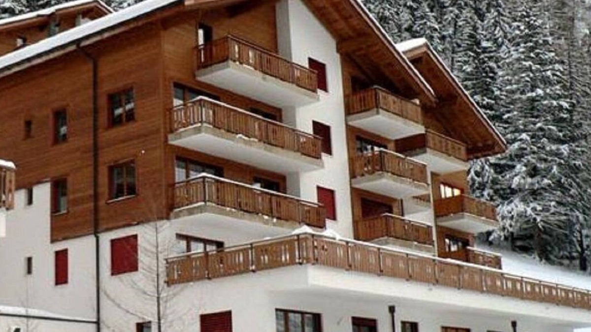 Leukerbad Apartment | Stylish 1-Bed apartment in the Ski and Thermal Spa Resort of Leukerbad