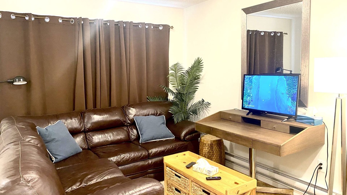 Fort Saskatchewan Condo | Stylish 1 bedroom suit in Fort Saskatchewan 4106