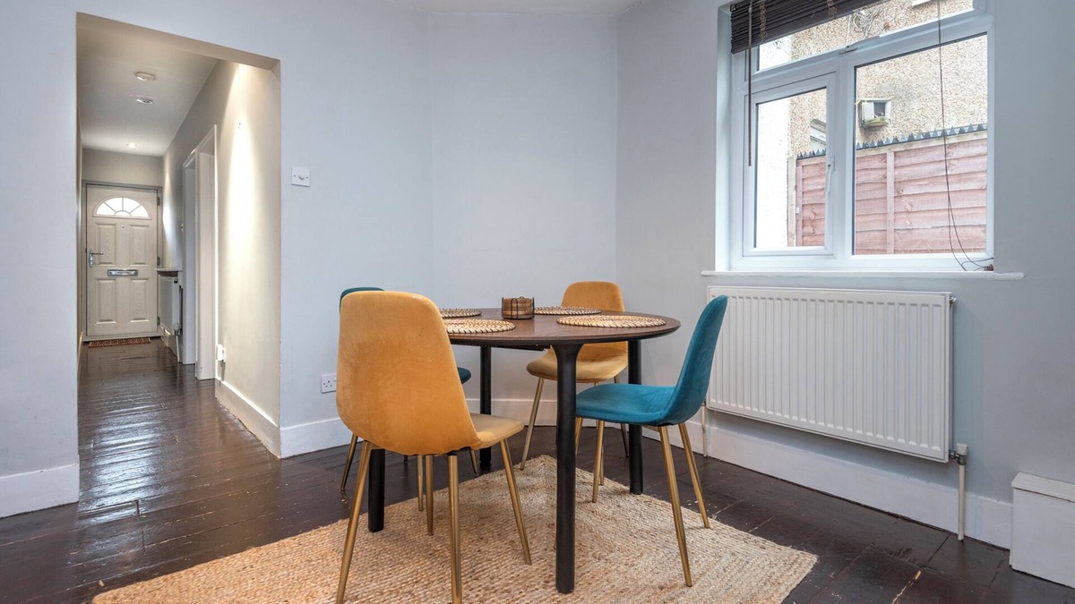 Tooting Apartment | Stylish 1-Bed with Private Entrance & Garden