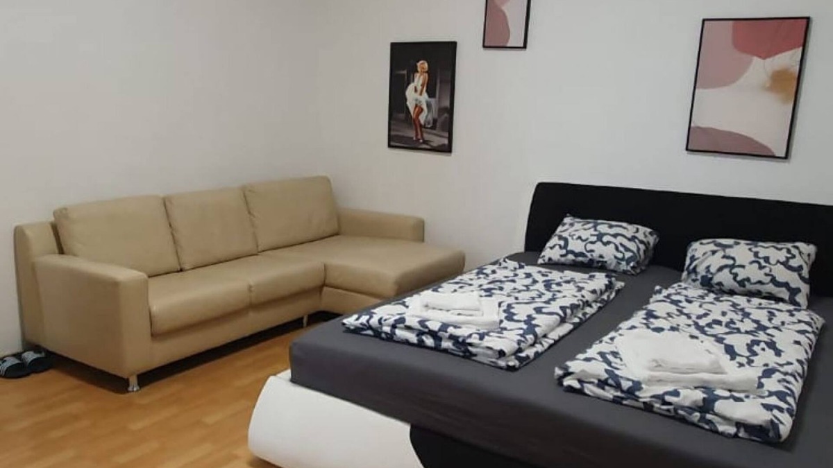 Simmering Apartment | Stylish 1-BR Apartment in Vienna's Simmering Area