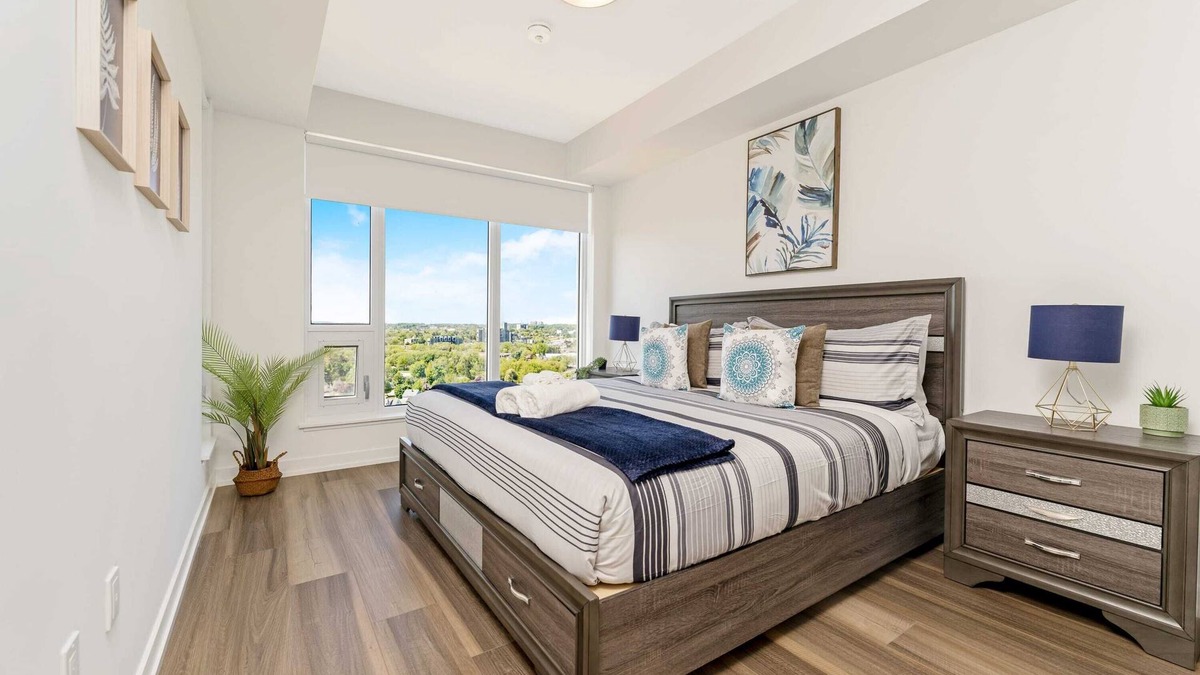 Kitchener Condo | Stylish 1BR Condo w Balcony & Skyline Views