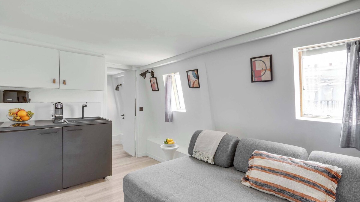 Arts-et-Metiers Apartment | Stylish 1BR Flat near Place de la Republique