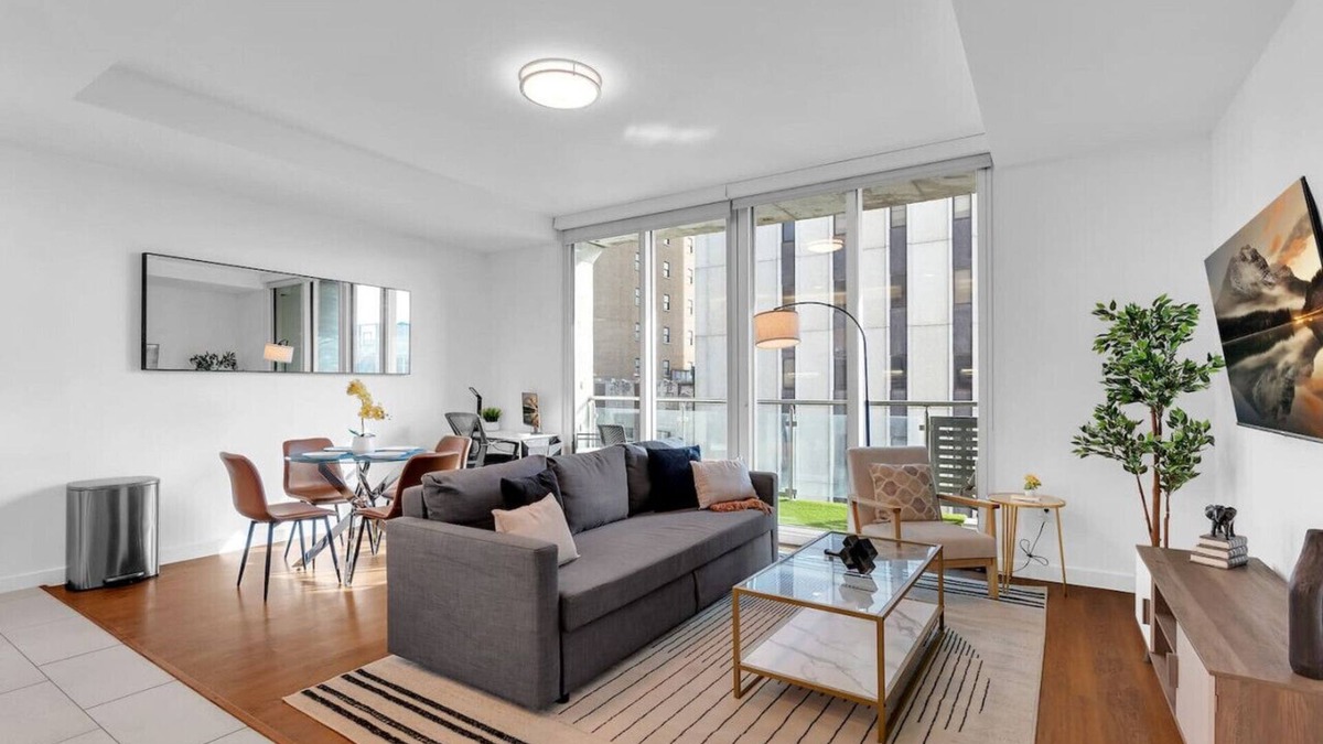 Downtown Tulsa Apartment | Stylish 1BR Retreat + Gym Near Downtown Tulsa