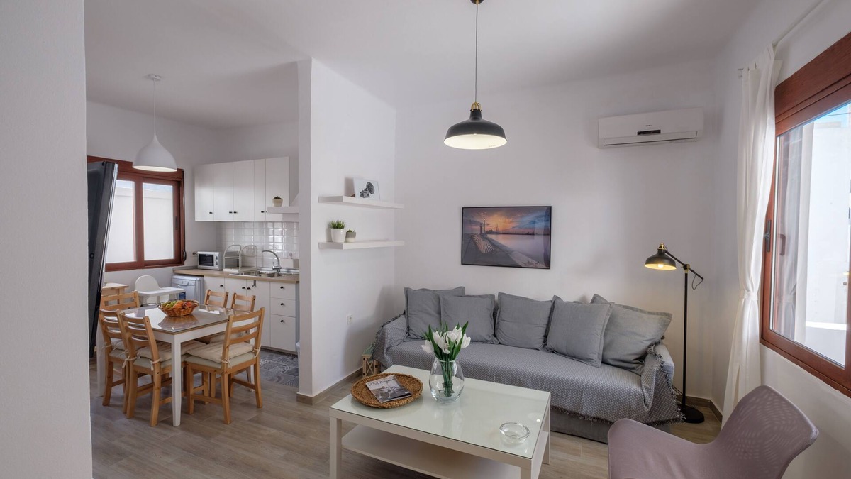 Petaloudes Apartment | Stylish 2-bed Apartment Near Rhodes Old Town