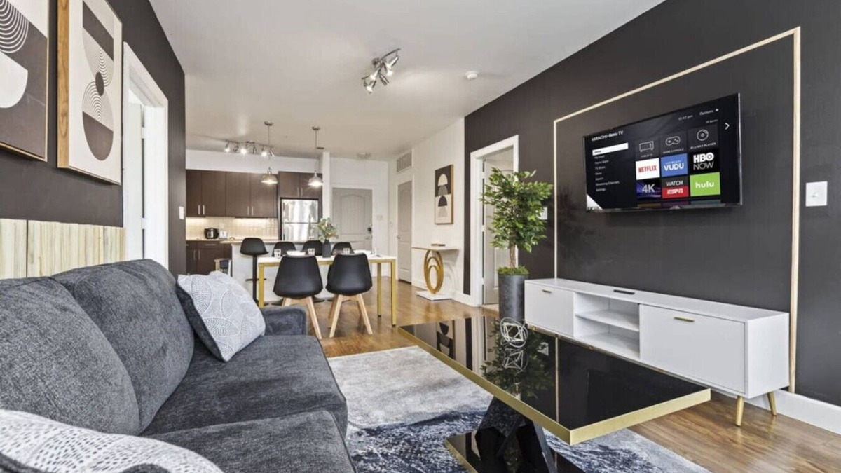 Frisco Apartment | Stylish 2B near Legacy West, Wi-Fi, Fitness, Pool