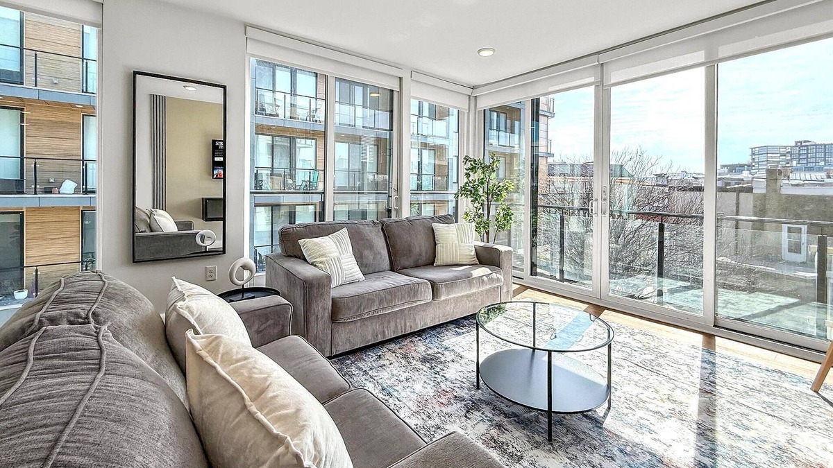Olde Kensington Apartment | Stylish 2BD | Sleeps 6 | Northern Liberties