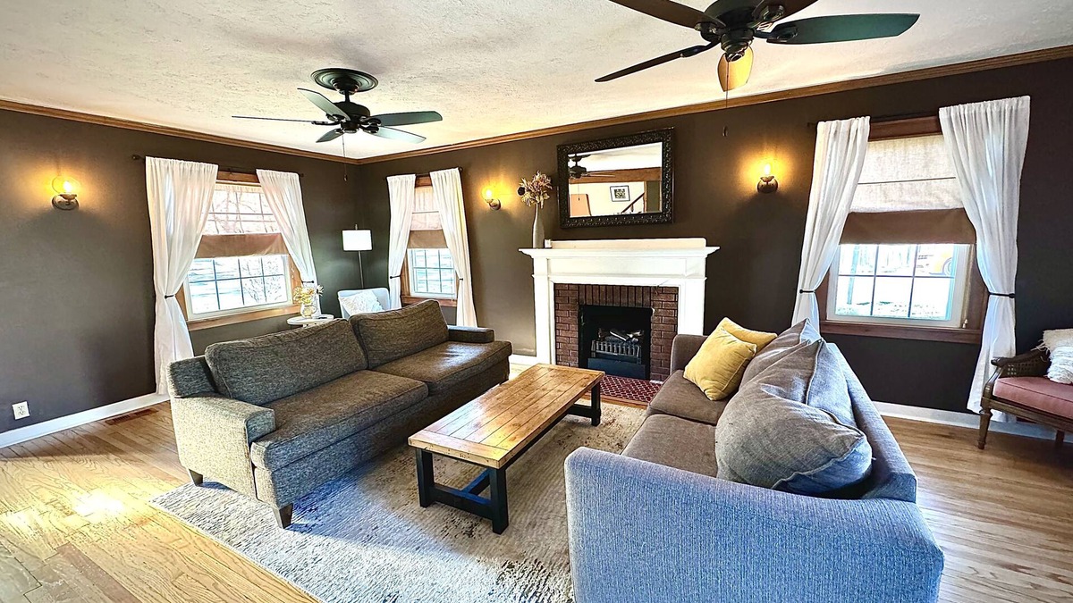 Bloomington House | Stylish 2BR Charmer Close to Everything