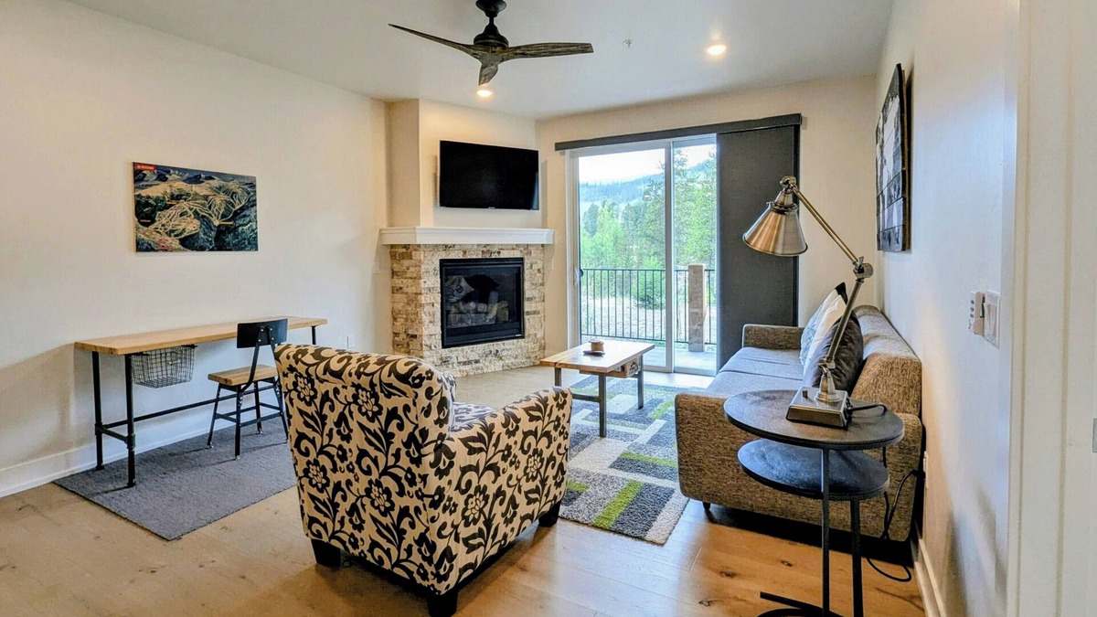 Lakeside Village Condo | Stylish 2BR Condo | Steps to River & Trails
