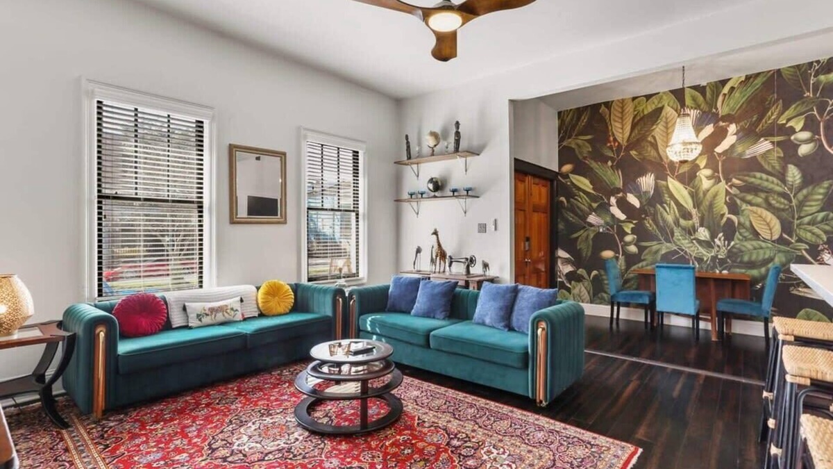 Saint Thomas Development Apartment | Stylish 2BR | Garden District | Historic Luxury