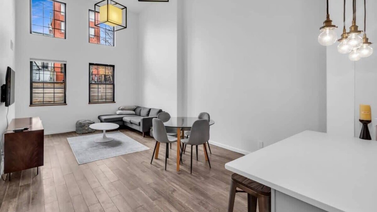 Gowanus Apartment | Stylish 2BR Loft - Carroll Gardens - Prime area
