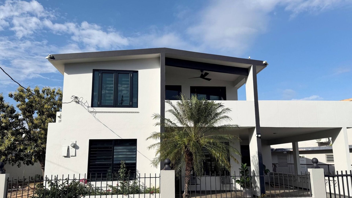 Aguadilla House | Stylish 3-bedroom house with King Suite, Pool, Terrace, AC, WiFi in Aguadilla