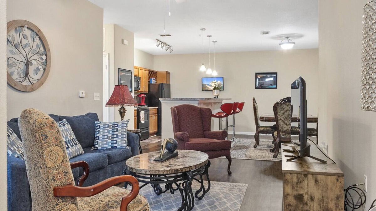 Huntsville Apartment | Stylish 3 BR Retreat
