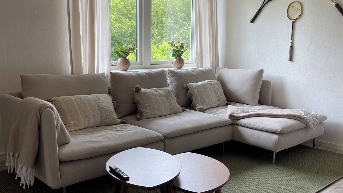 Bjarnum House | Stylish 4BR Home with Sauna