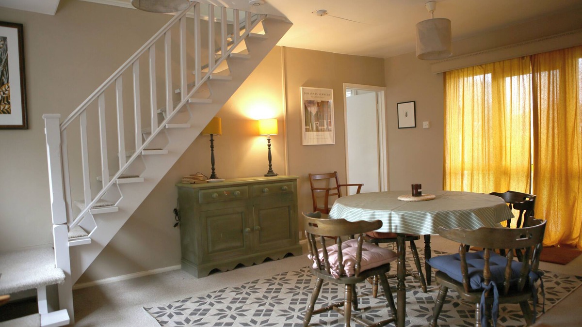 Longtown Cottage | Stylish and comfy cottage conveniently located between Abergavenny and Hereford