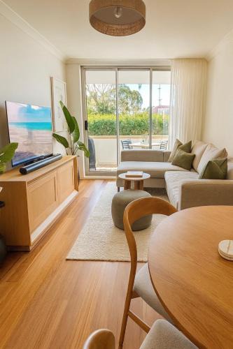 Bondi Apartment | Stylish and perfectly located Bondi Beach hideaway