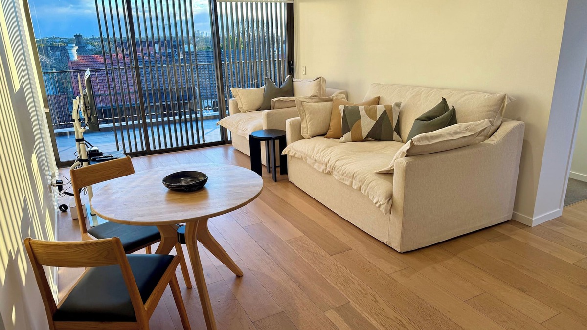Leichhardt Apartment | Stylish and Quality Modern One-Bed Apartment