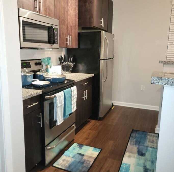 Saint Marys  Allen County Apartment | Stylish and Spacious, close to the Hospital.