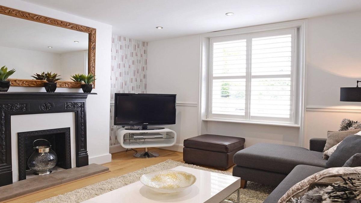 Eastbourne Apartment | Stylish apartment in the heart of central Eastbourne close to beach and cafes