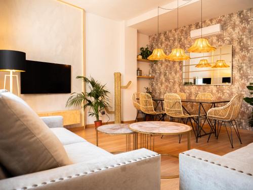 La Merced Apartment | Stylish Apartment in the heart of Málaga with Pool