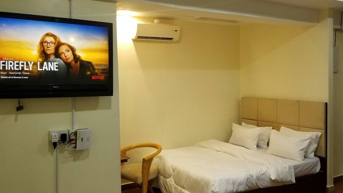 Upanga East Apartment | Stylish apartment with free Wi-Fi and Pool and Gym