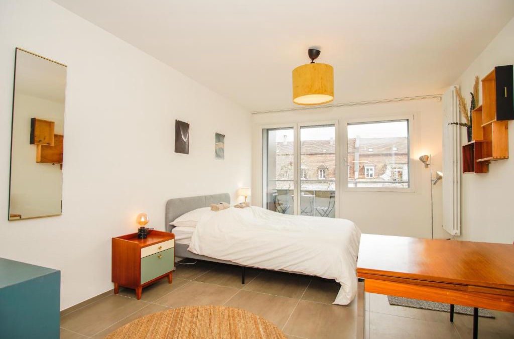 Iselin Apartment | Stylish apartment with free BaselCard