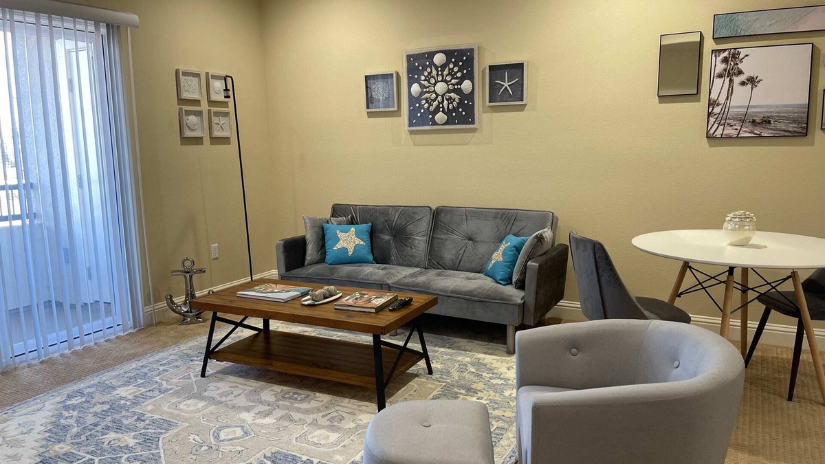 Santa Clara Apartment | Stylish Apt W/Amenities| 24/7 Staff|Fully Stocked