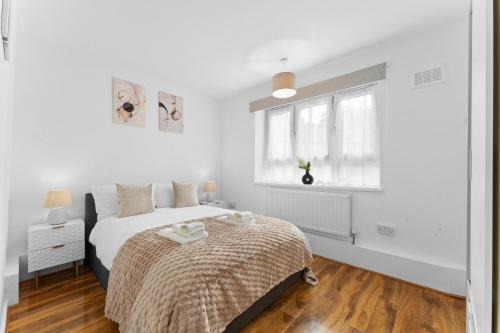 Canning Town South Apartment | Stylish Business Stay near ExCeL -1BR Apt