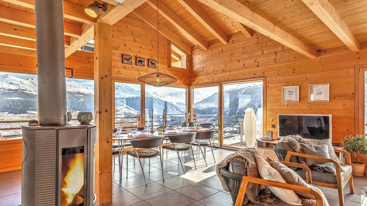 Heremence Ski Chalet | Stylish Chalet with Sauna in Hérémence