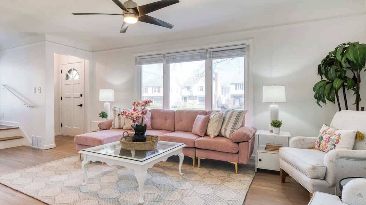 Cleveland House | Stylish Cleveland Stay | 3BR + Finished Basement & Garage