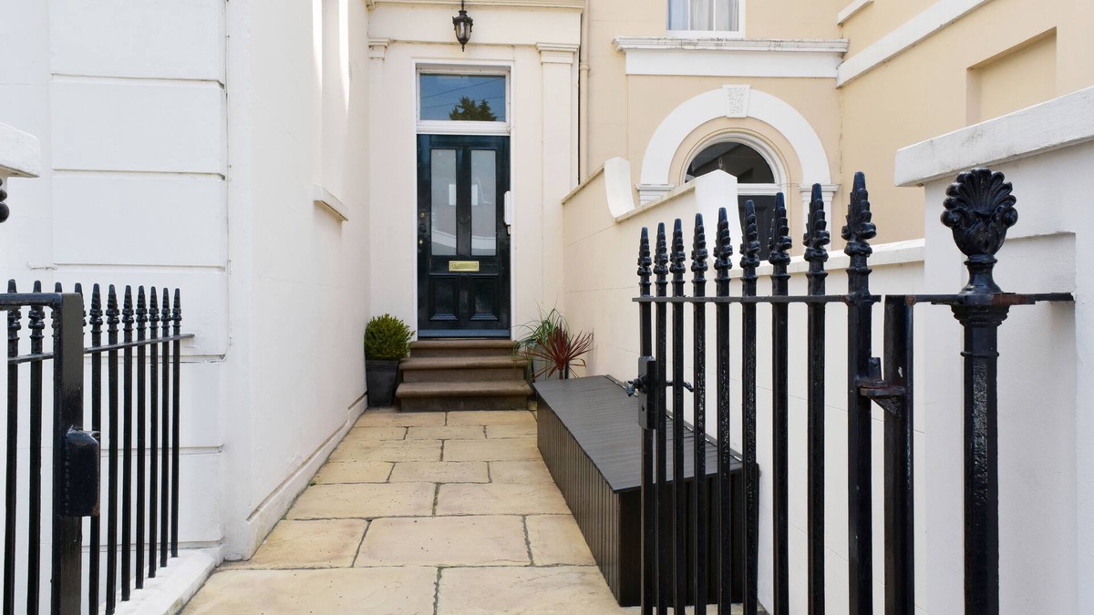 Leamington Spa Apartment | Stylish, comfortable apartment in Leamington Spa