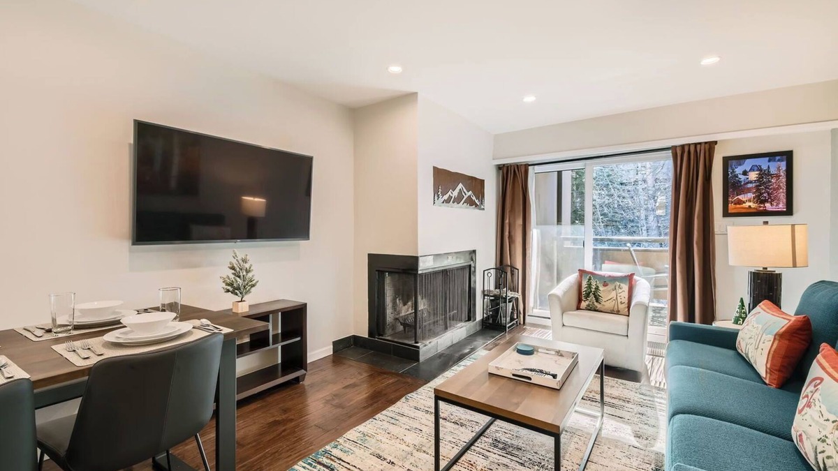 Vail Condo | Stylish Condo, Pool, Hot tub, BBQ, On shuttle route