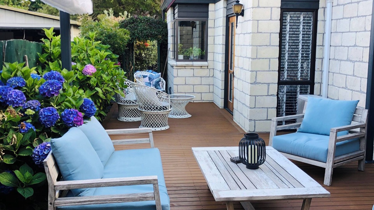 Bishopdale Cottage | Stylish cottage close 2 Airport