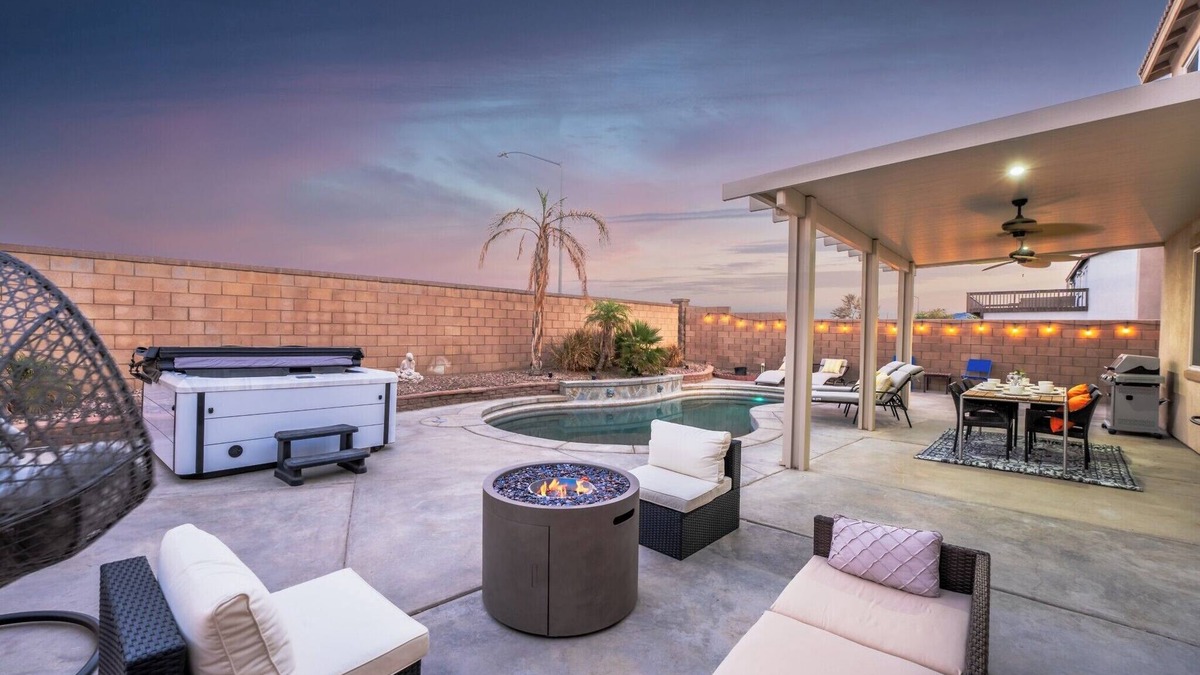 Coachella House | Stylish & Cozy Home in Coachella