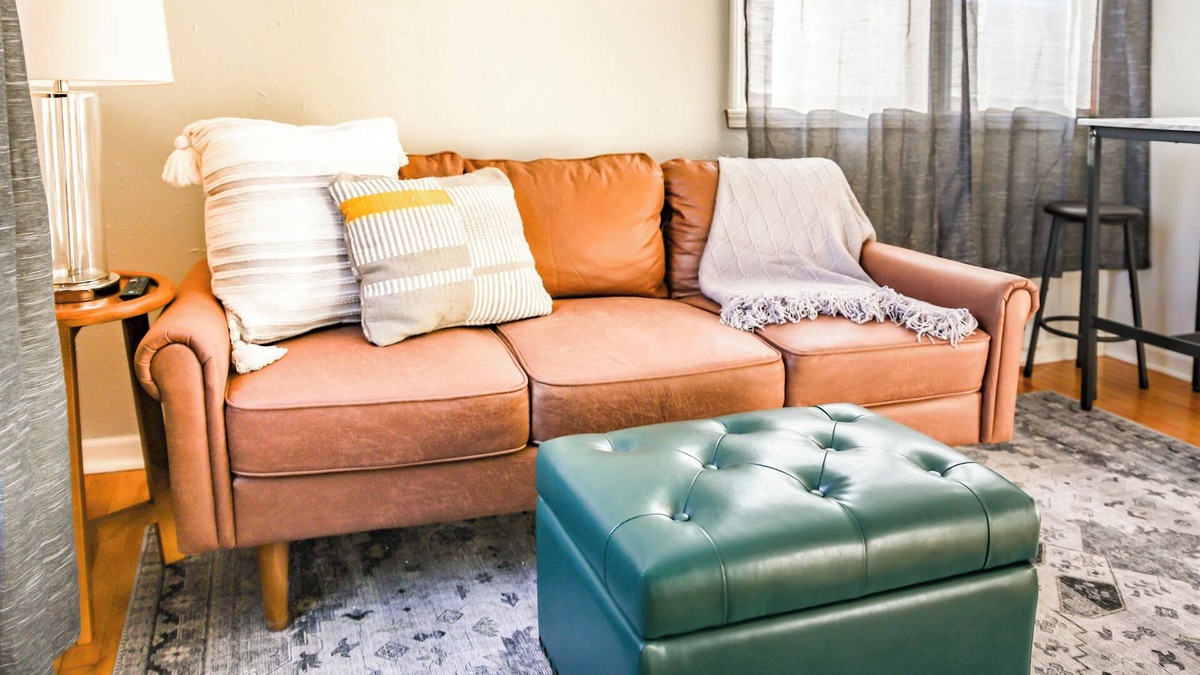 Fargo Apartment | Stylish Downtown Fargo 2 Bedroom, Steps from Sanford