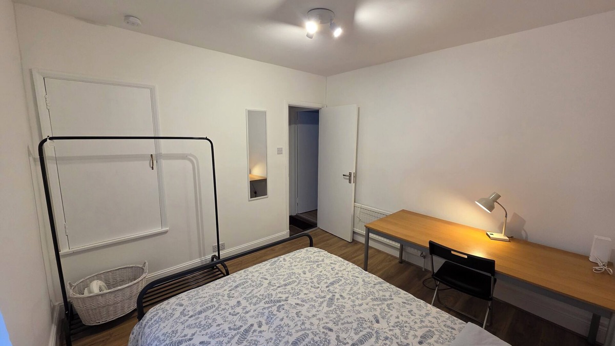 Forest Gate Apartment | Stylish East London Stay | 2-Bed in Forest Gate