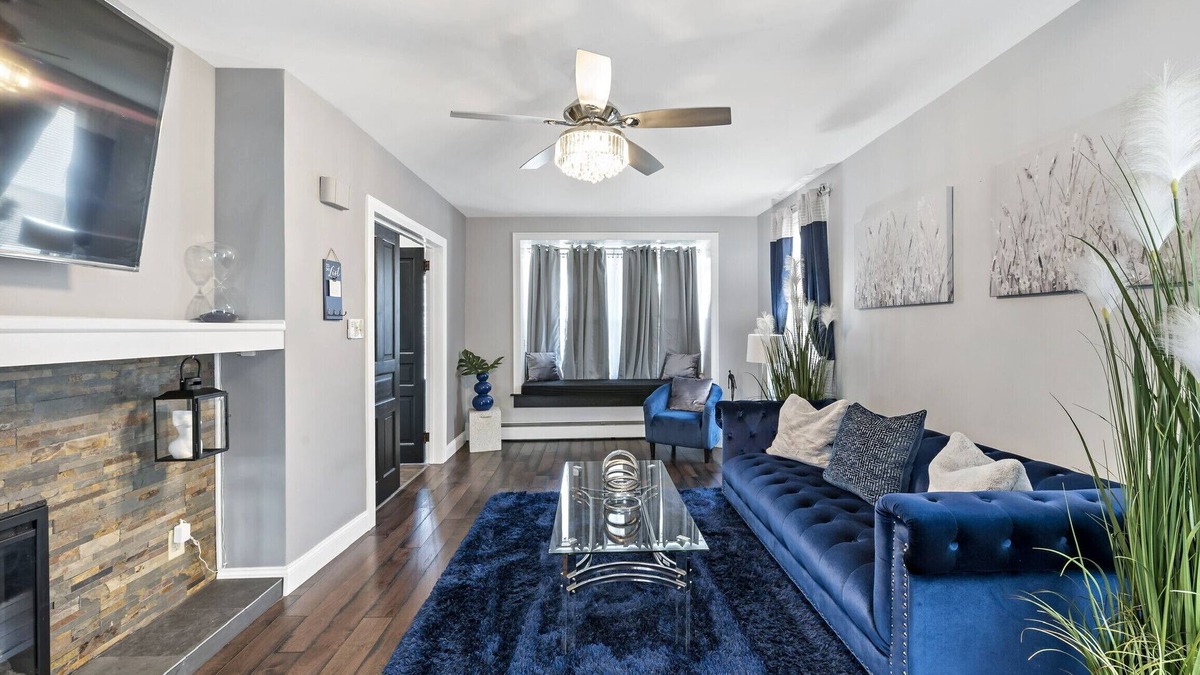 East Texas House | Stylish, entire 3-bedroom, 1.5 bath, single house.