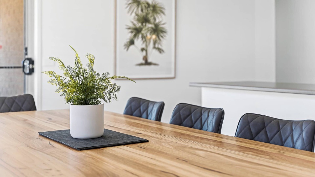 Jackass Flat House | Stylish Family Haven 10mins to City Centre