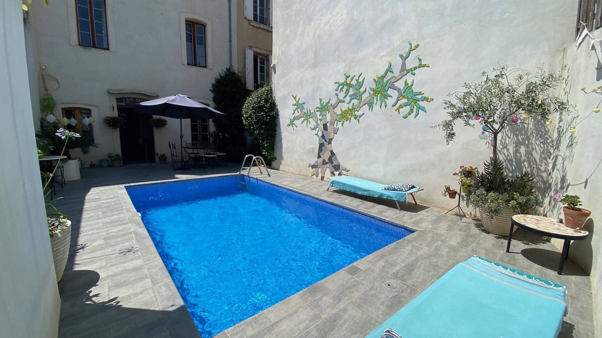 Bize-Minervois House | Stylish French renovated house with heated pool in historic Bize by river