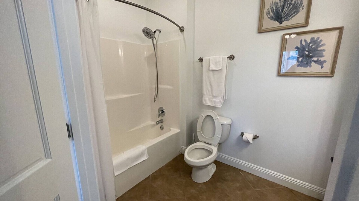 Kreole Apartment | Stylish & Functional Dual Apartments in Moss Point