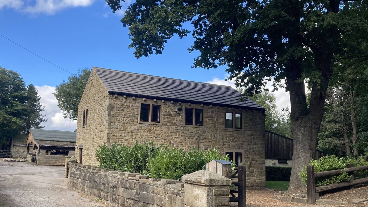 Denby Dale Apartment | Stylish Groundfloor Apartment at Pingle Nook Farm