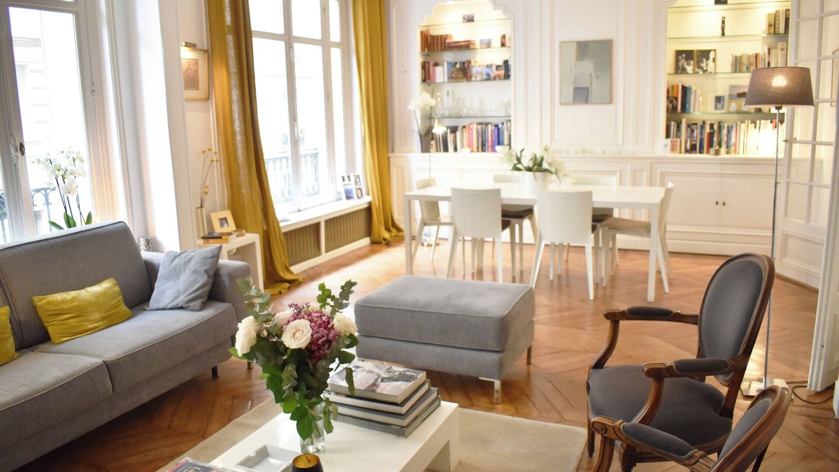 Ternes Apartment | Stylish Haussmannien Retreat in Paris