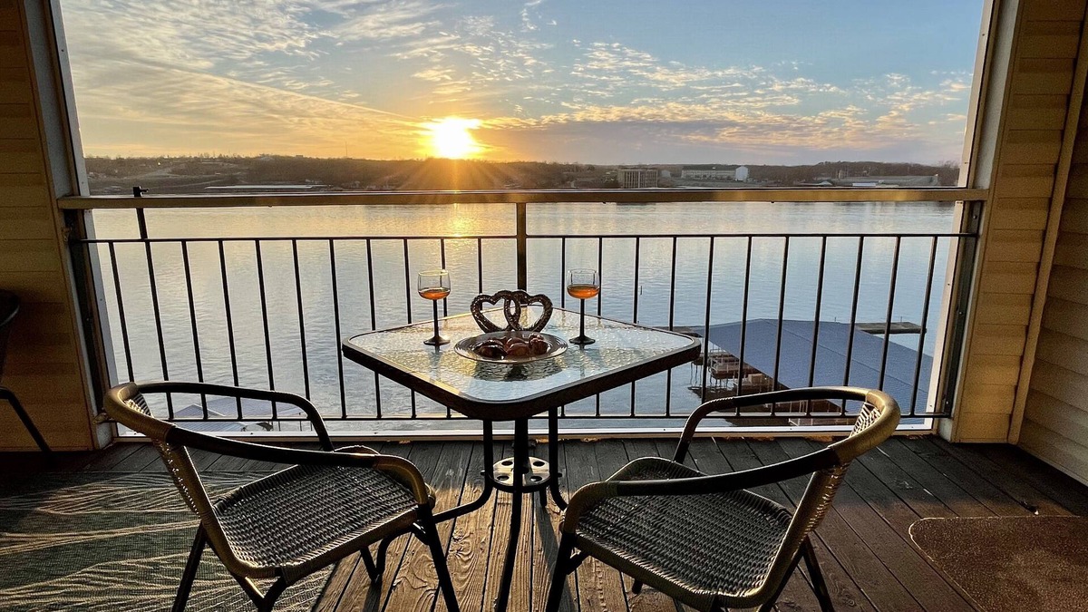 Osage Beach Condo | Stylish Lakefront, King Bed Suite, Sunset View, Pool, Boat Slip, PrivateTopFloor