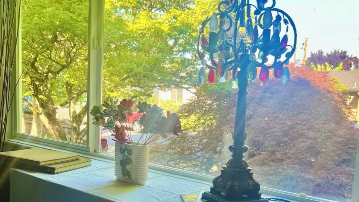 Northeast Neighbors House | Stylish MCM - 1 hour from Oregon Coast