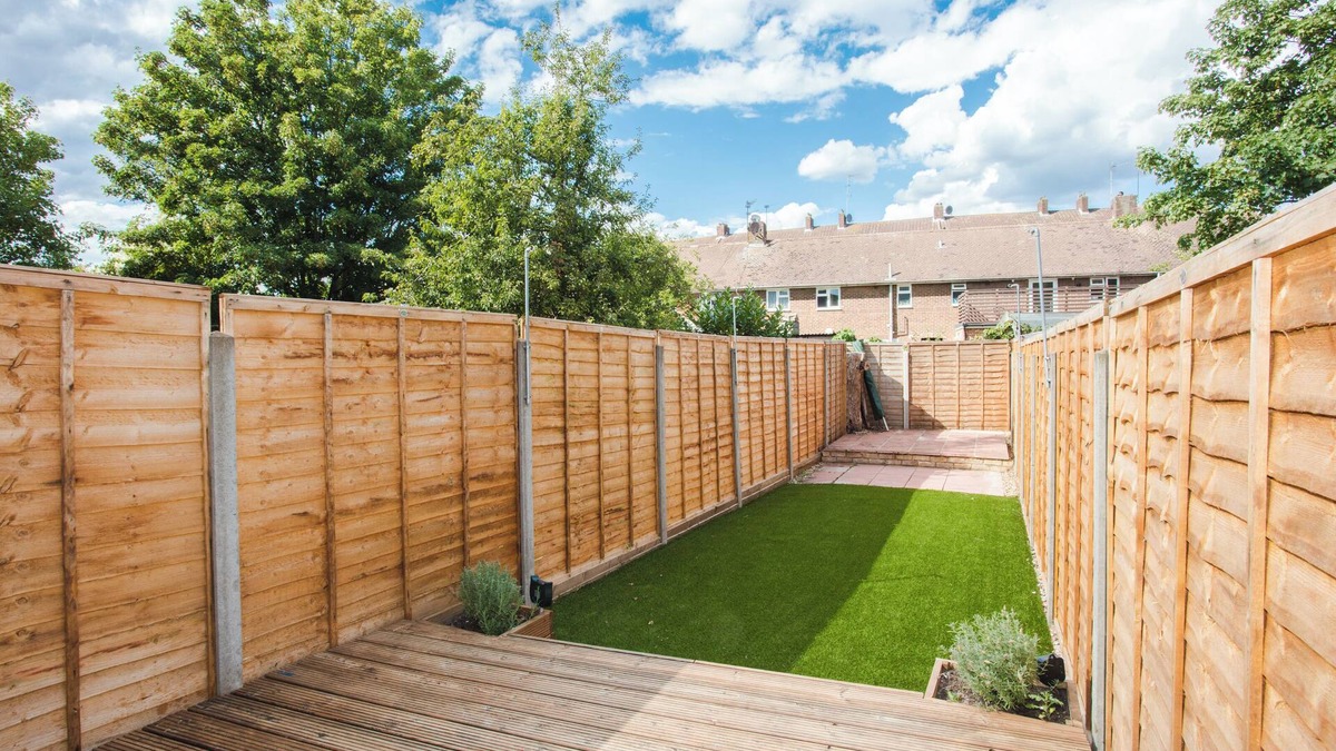 Harlesden Apartment | Stylish & Modern 3 Bed Flat in NW London w/Garden