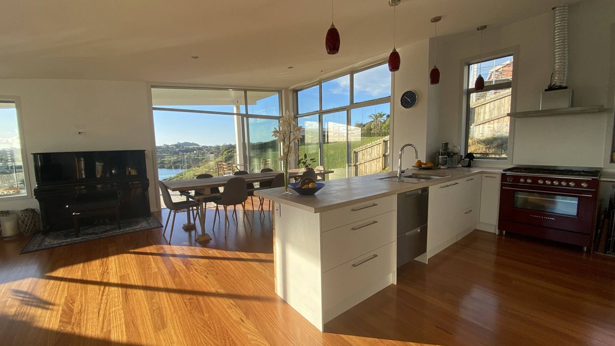 Kerikeri House | Stylish modern home with spectacular views, close to town and Bay of Islands.