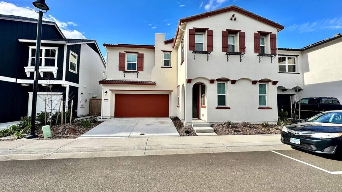 Rocklin House | Stylish & Modern Retreat in Rocklin