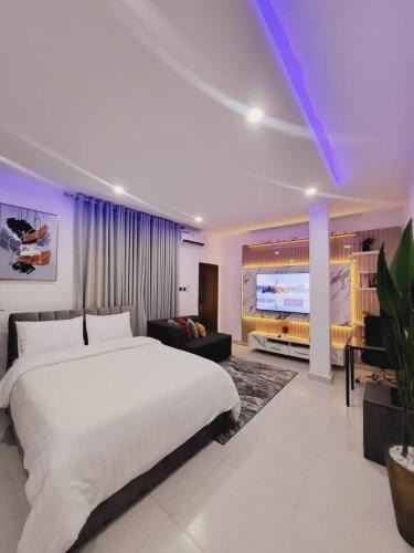 Ikoyi Apartment | Stylish Modern Studio Apartment Banana Island Ikoyi